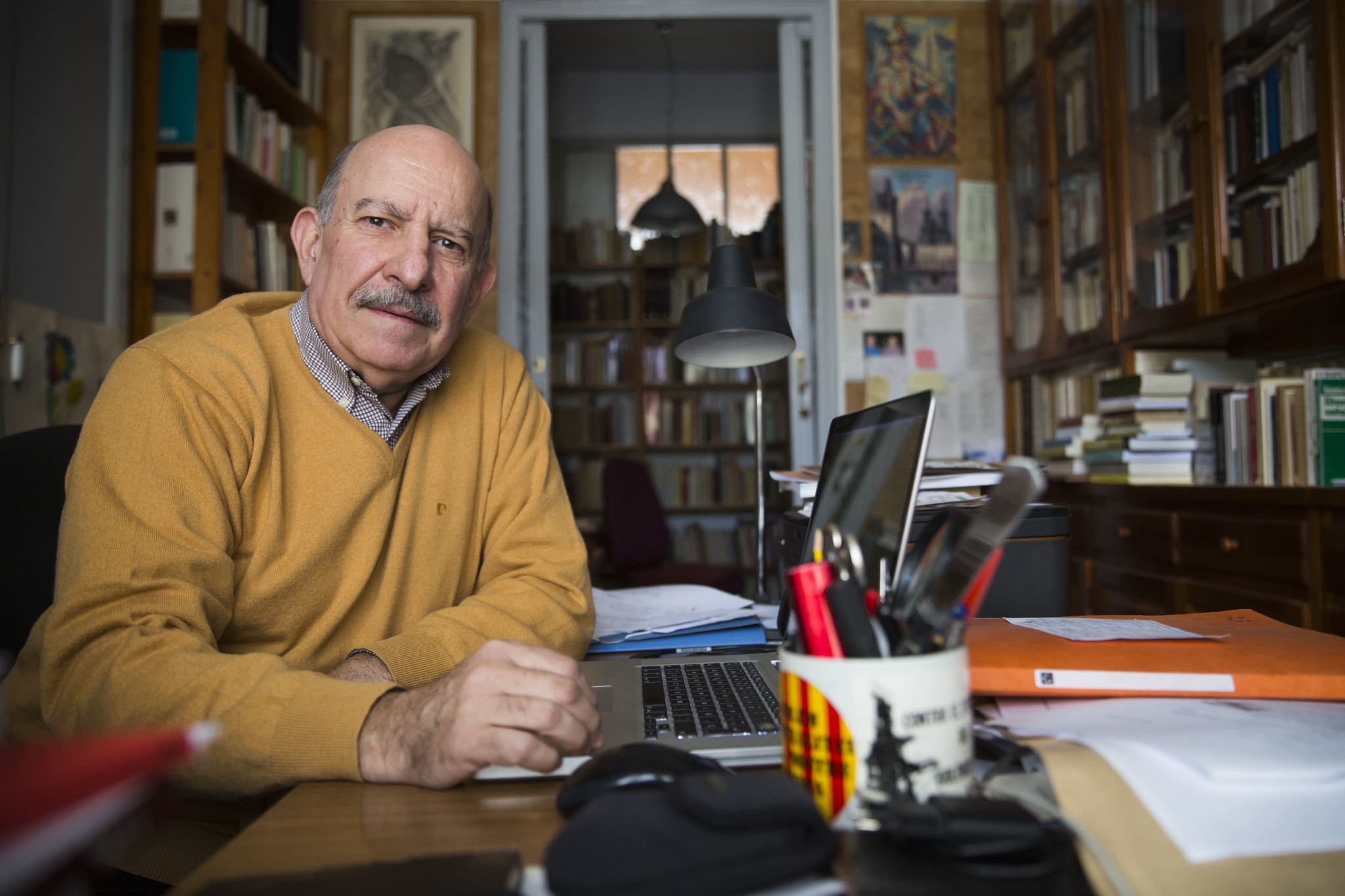 Josep Guia, professor i escriptor, va fundar i liderar el ja inactiu PSAN. Guia és un referent històric del catalanisme valencià.