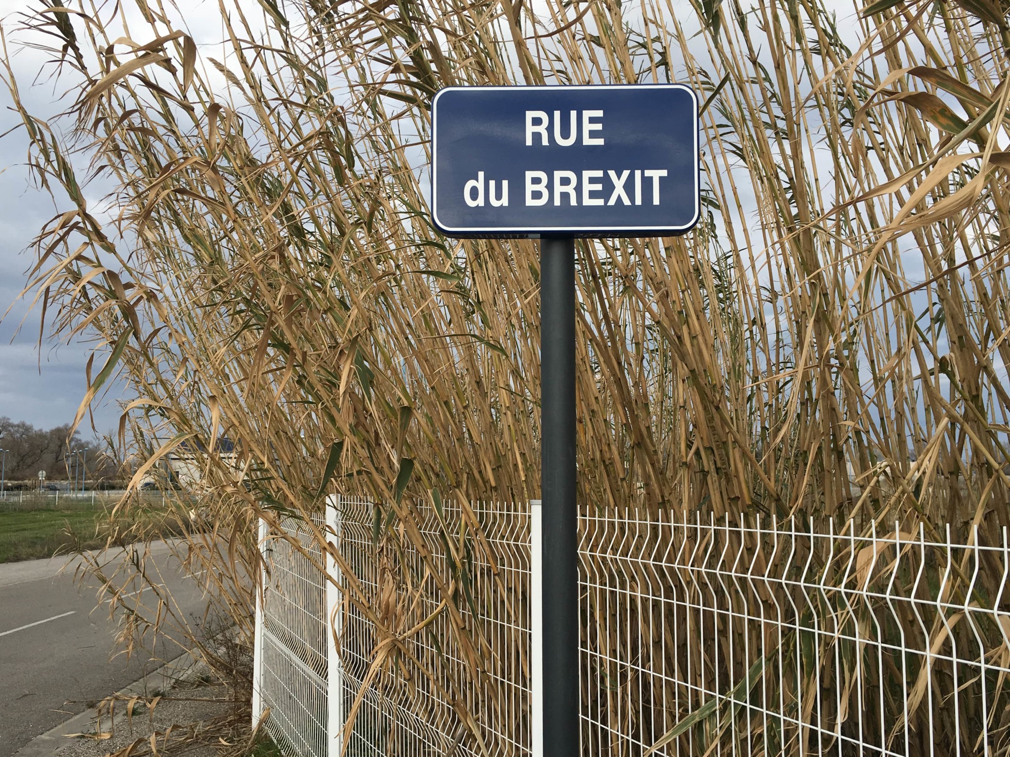 Rue du Brexit, a Bèaucaire / Nicolas Tomás