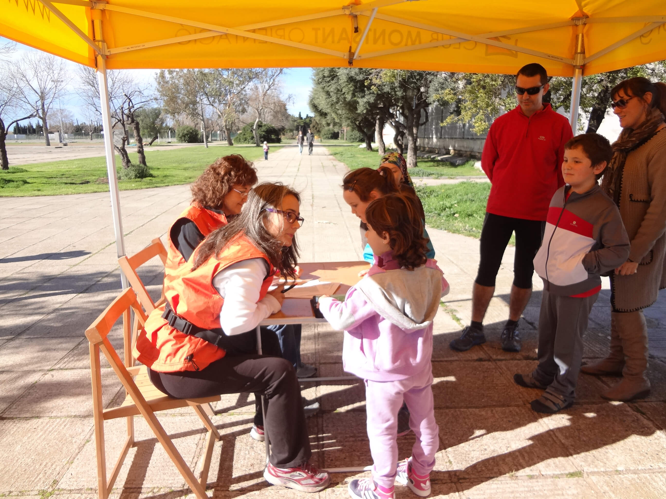 Segons molts regidors, la influència sobre els més joves és l’eina més eficaç per evitar que assumisquen patrons que poden afavorir la violència de gènere.