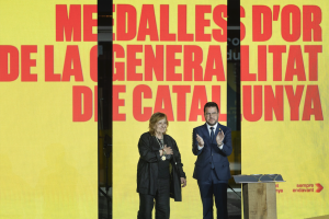 La poeta i escriptora Marta Pessarrodona rep la Medalla d'Or
