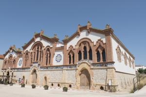 Celler cooperatiu (el Pinell de Brai)
