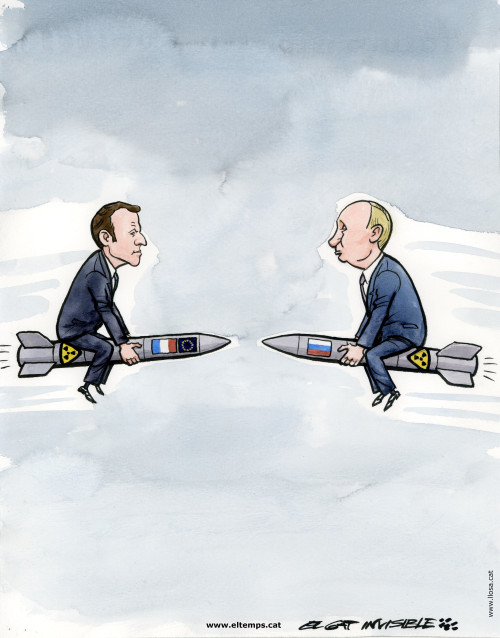 Macron VS Putin