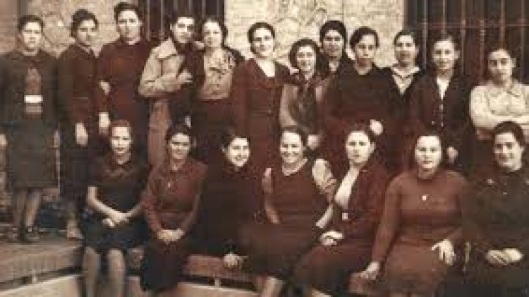 Recluses valencianes en una presó provincial a juliol del 1939/Portada de la guia