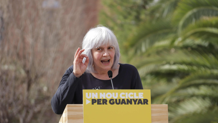 La candidata de la CUP Dolors Sabater a l'acte central de campanya a l'Hospital Sant Pau. ACN