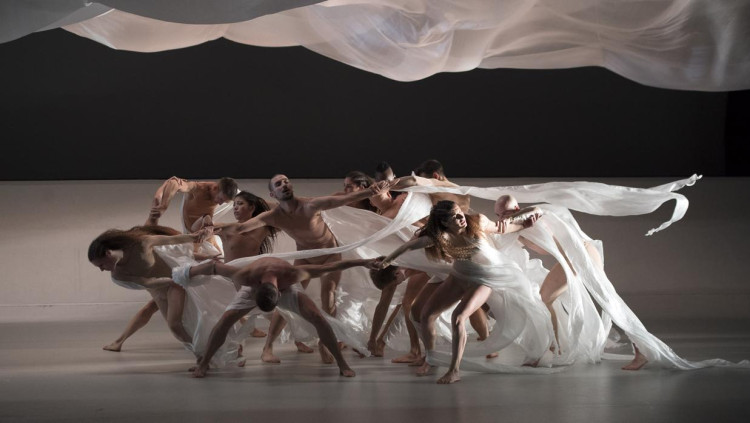 Blanca Li presenta “Solstice” al Liceu amb un extens elenc i gran profusió de mitjans. © Laurent Philippe