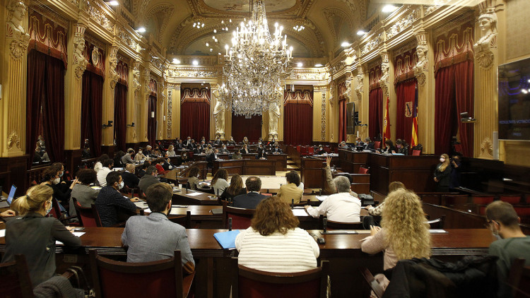 Sessió al Parlament Balear. Europa Press