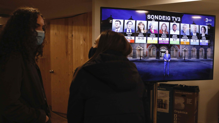 Una imatge de la nit electoral del 14F a la seu d'En Comú Podem.. Europa Press