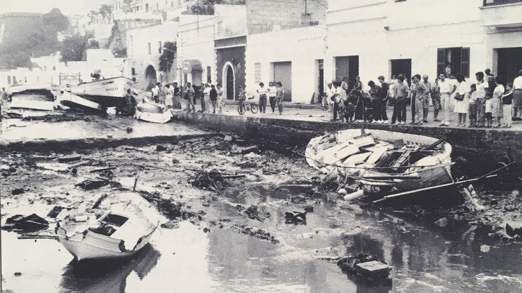 El 21 de juny de 1984, una sobtada elevació del nivell de la mar va afectar el port de Ciutadella.