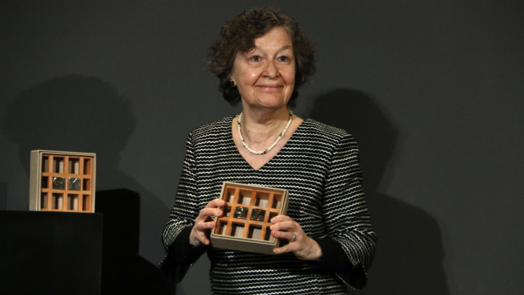 Maria Barbal recull el premi Josep Pla. ACN
