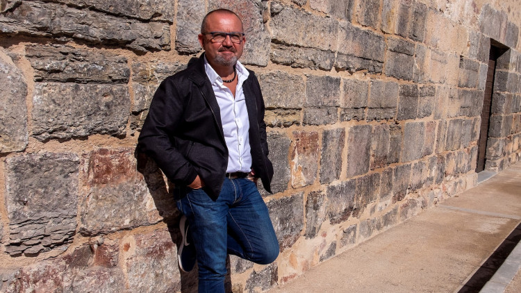 Antoni Gómez. . Pilar Sampedro Aparici
