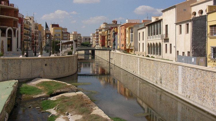 Imatge del centre d'Oriola. Viquipèdia