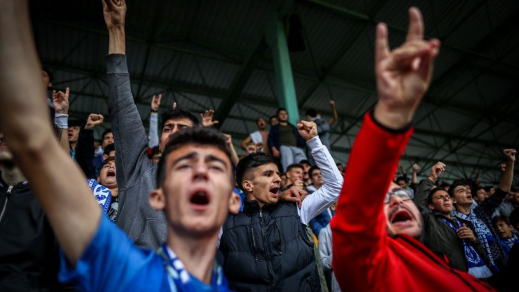Aficionats ultranacionalistes al futbol a Istambul. Der Spiegel
