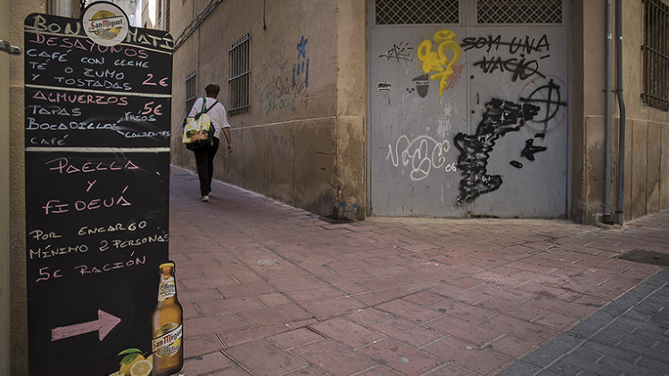 Un carrer de Vinaròs, la capital del Baix Maestrat.. Miguel Lorenzo