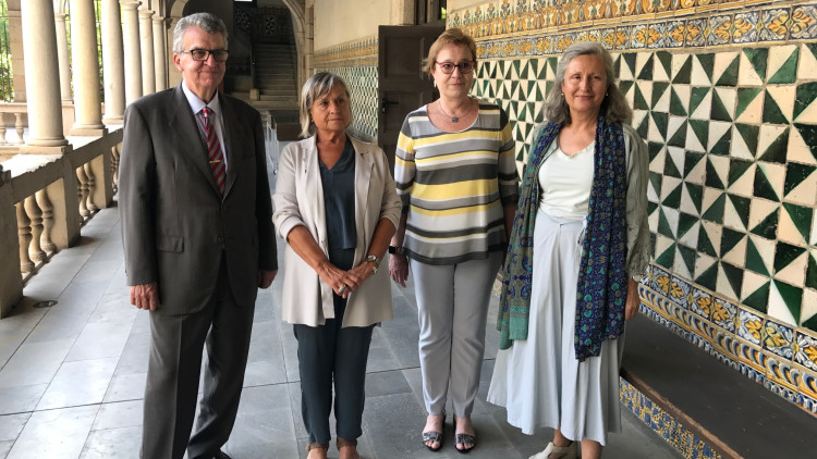 El nou equip directiu de l'IEC. D'esquerra a dreta, Àngel Messeguer, M. Teresa Cabré, Maria Corominas i Marta Prevosti