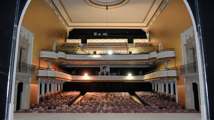 Interior del Teatre Principal d'Inca, que s'espera que reobri portes aquest estiu. Una imatge cedida per gentilesa de l'Ajuntament d'Inca