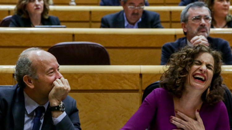 La ministra d’Hisenda, María Jesús Montero, en una sessió de control al Govern celebrada al Senat.. Europa Press