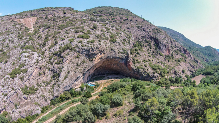 La Cova Gran de Santa Linya, a la Noguera. CEPARQ-UAB