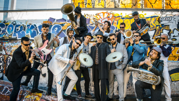 La banda de Blanes (Selva)| Juan Miguel Morales/Picap