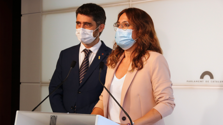 Laura Vilagrà acompanyada de Jordi Puigneró. ACN