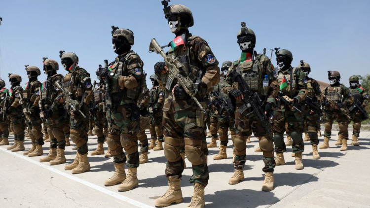 Unitat de l'exèrcit afganès, derrotat pels talibans en qüestió de dies. Der Spiegel