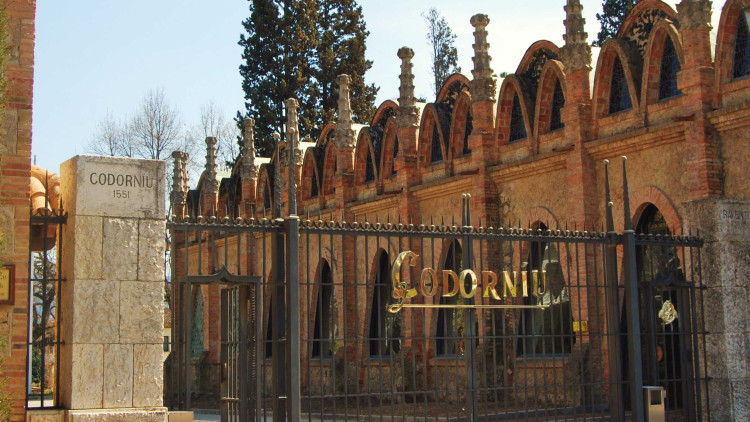 Codorniu és una de les empreses que ha traslladat la seu social fora de Catalunya.