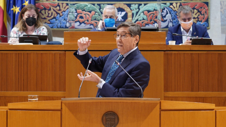 Arturo Aliaga, líder del Partit Aragonès (PAR), en una intervenció parlamentària. Europa Press