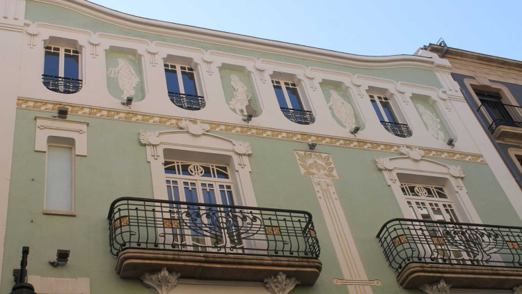 Façana del Cercle Industrial d’Alcoi