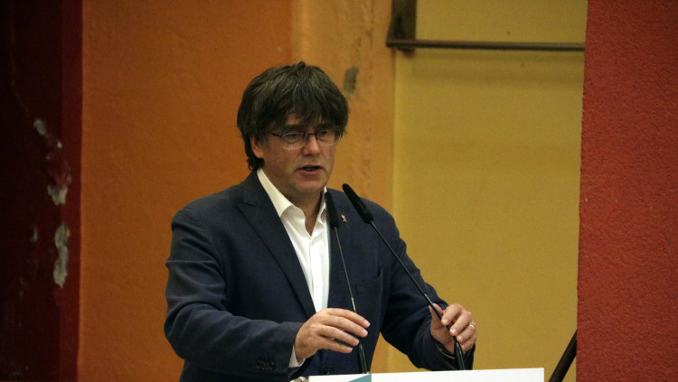 Pla mitjà de l'expresident de la Generalitat, Carles Puigdemont, el 19 de juliol del 2021. Agència Catalana de Notícies