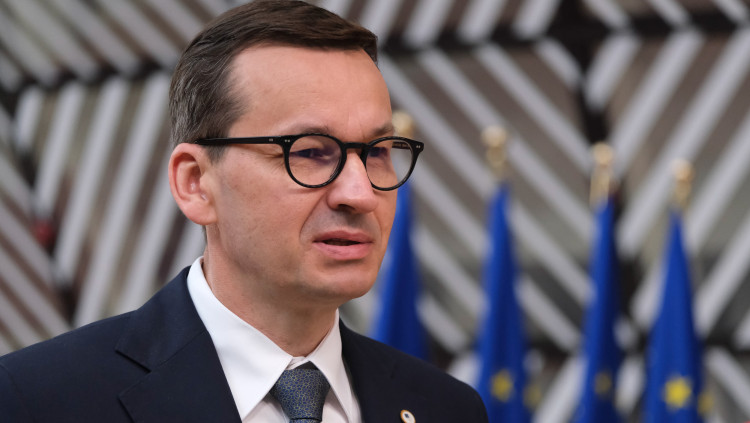 El primer ministre de Polònia, Mateusz Morawiecki, a la seva arribada a la cimera europea del 25 de juny del 2021, a Brussel·les. Agència Catalana de Notícies