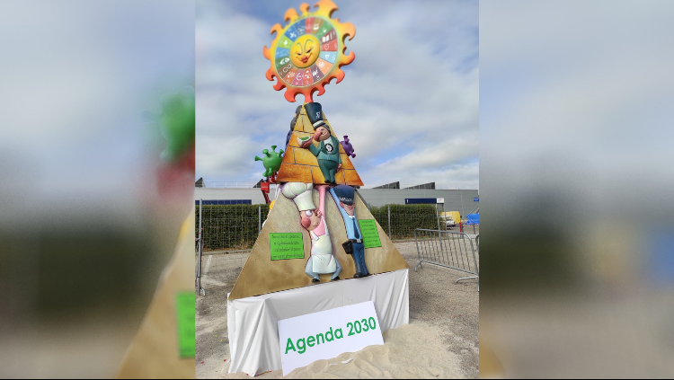 "Falla valenciana" presentada per Vox a l'acte 'Viva 2021'.. Europa Press