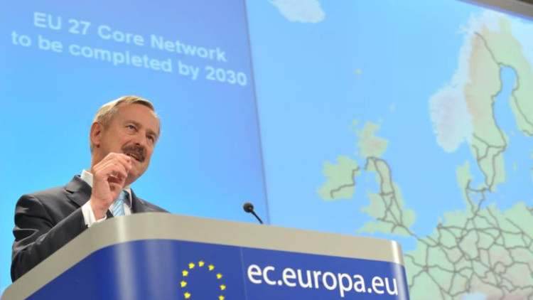 Siim Kallas, comissari europeu de transports l'any 2011.. EL TEMPS