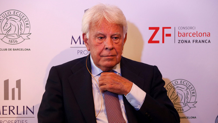L'expresident del govern espanyol Felipe González durant un acte al Círculo Ecuestre de Barcelona. Agència Catalana de Notícies