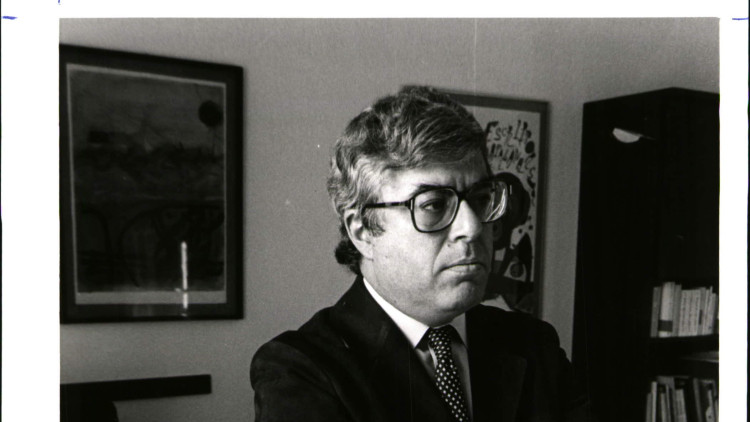 Francesc Vallverdú, guanyador del Premi Joan Fuster d'Assaig el 1972. Arxiu EL TEMPS