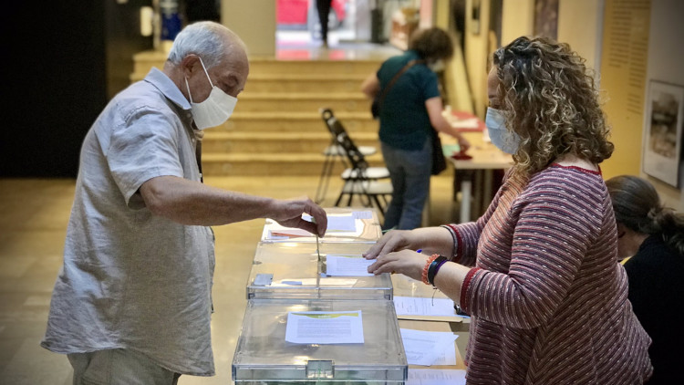 Imatge de la votació de les primàries de Més per Mallorca difosa pel mateix partit. Més per Mallorca