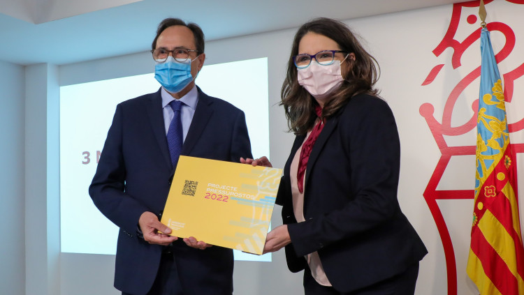 El conseller d'Hisenda Vicent Soler i la vicepresidenta Mónica Oltra| GVA