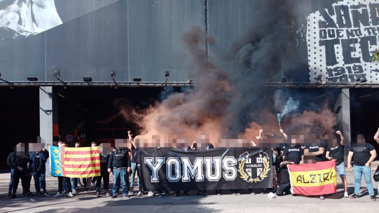 Exhibició de retorn a Mestalla d'Ultras Yomus
