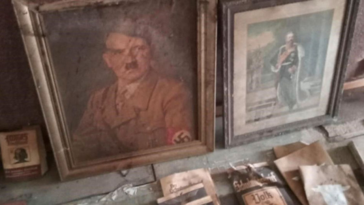 Retrat de Hitler i altres troballes a Hagen. Der Spiegel