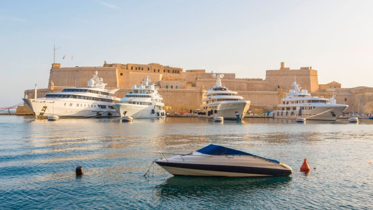 El port esportiu de Valleta a Malta, un dels països europeus amb la fiscalitat més baixa per a les empreses estrangeres. Der Spiegel