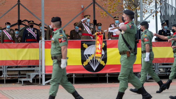 Militars espanyols desfilen el dia de la Immaculada Concepció. Europa Press