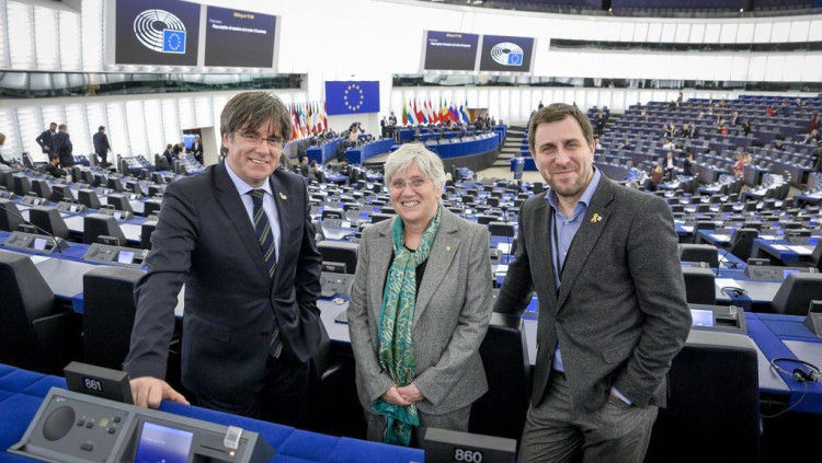 Els eurodiputats Clara Ponsatí, Carles Puigdemont i Toni Comín. Europa Press