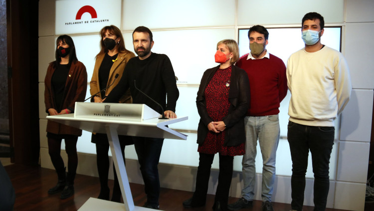 El diputat Pau Juvillà amb representants dels grups polítics sobiranistes. Agència Catalana de Notícies