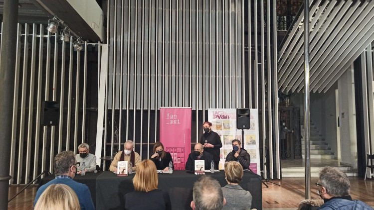 Moment de la presentació del llibre de Josep Sorribes i Nèstor Novell| EL TEMPS