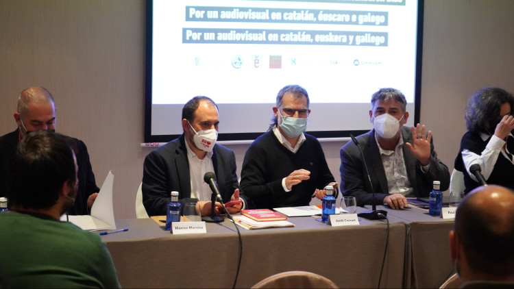 Jordi Cuixart, amb els presidents d'altres entitats, en roda de premsa. A Mesa Normalización Lingüística 11,5m Tuits Mostra els tuits nous A Mesa Normalización Lingüística