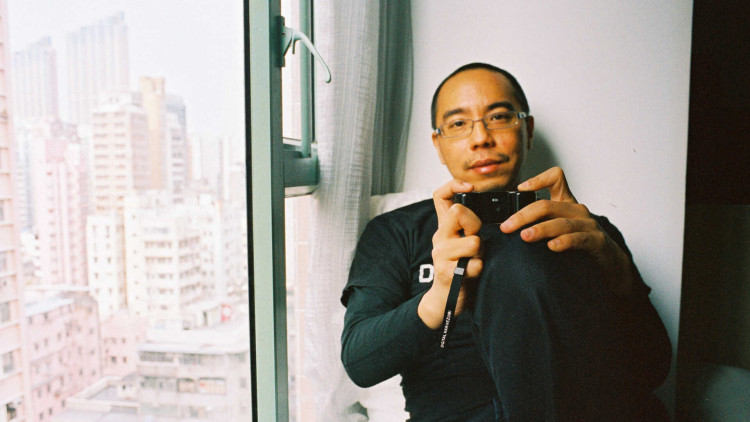 Apichatpong Weerasethakul. Kick the Machine