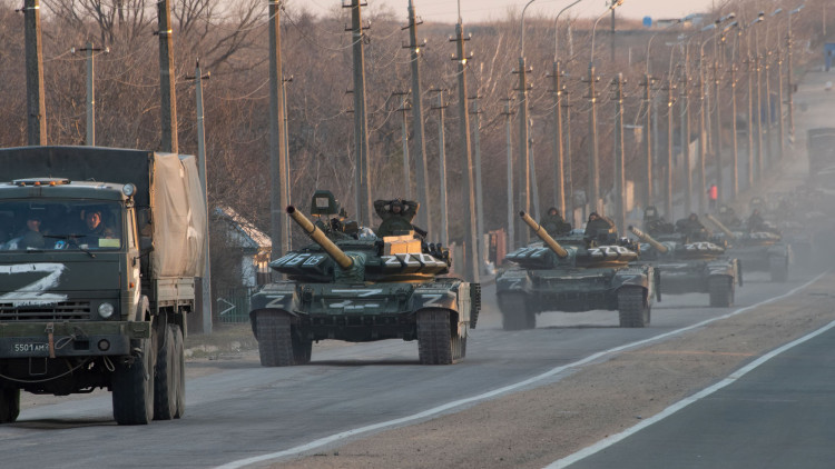 Tancs entren a Mariupol. Europa Press