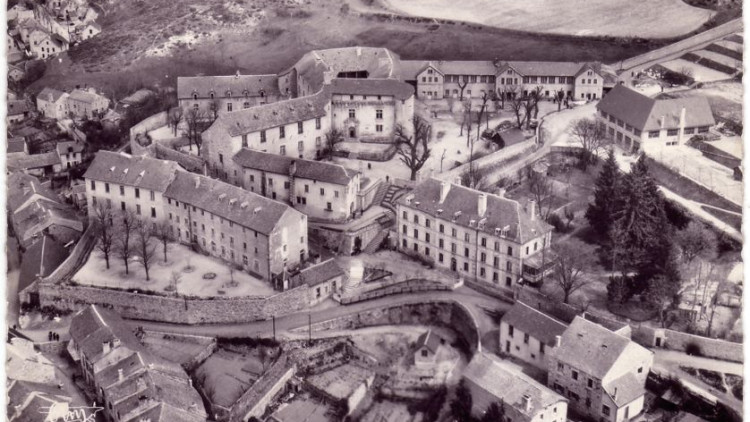 L'Hôpital psychiatrique de Saint-Alban, 1950