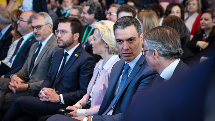 Els presidents Pere Aragonès i Pedro Sánchez coincideixen a Barcelona. Agència Catalana de Notícies