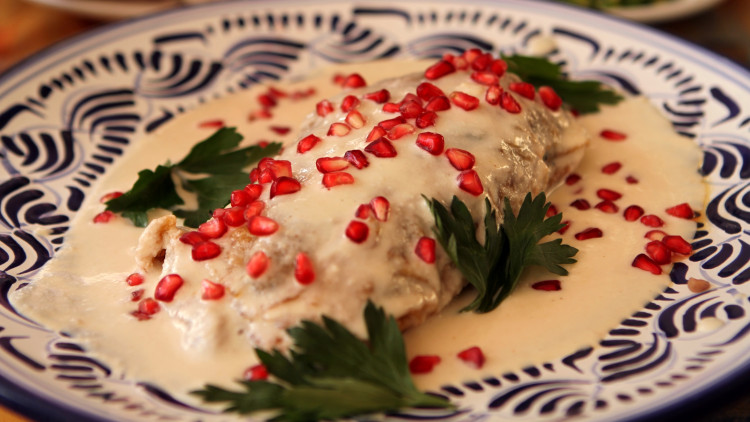'Chiles en nogada', plat patriòtic mexicà. Flickr