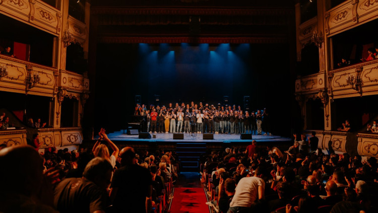 Homenatge en el Teatre Principal de València a Guillem Agulló. Clàudia Marconell