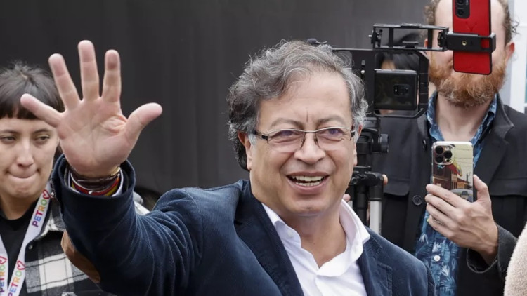 Gustavo Petro. Der Spiegel